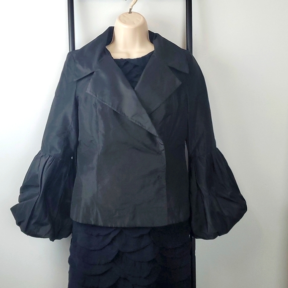 Rickie Freeman for Teri Jon Jackets & Blazers - Rickie Freeman for Teri Jon Silk Black Blazer Women Two snaps Size 4